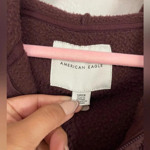 American Eagle Oversized Colorblock Sherpa Teddy 1/4 Sweater - Picture 3 of 9